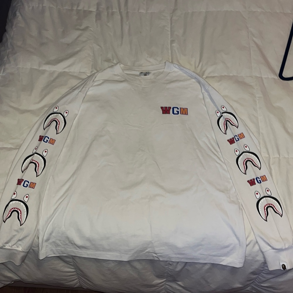 BAPE WGM Shark Relaxed Fit L/S Tee
White